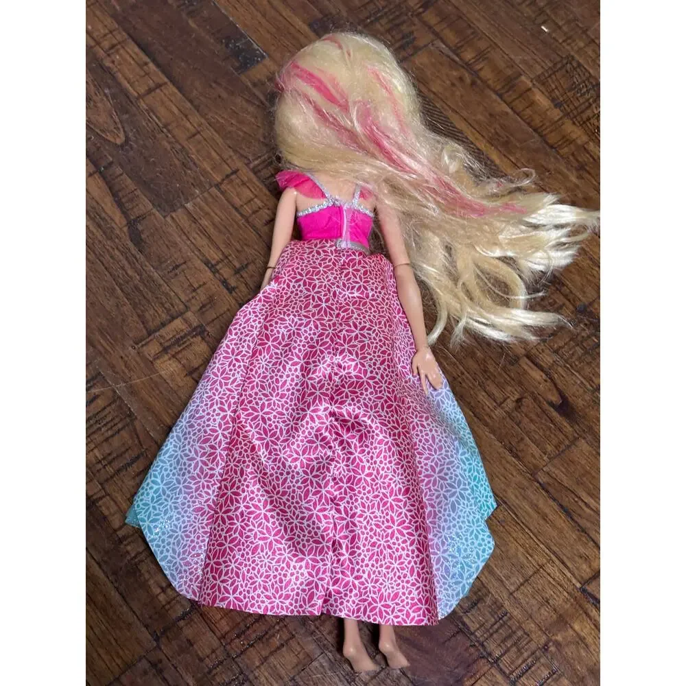 Barbie Endless Hair Kingdom Princess 16” Articulated Doll Mattel 2019 Blonde